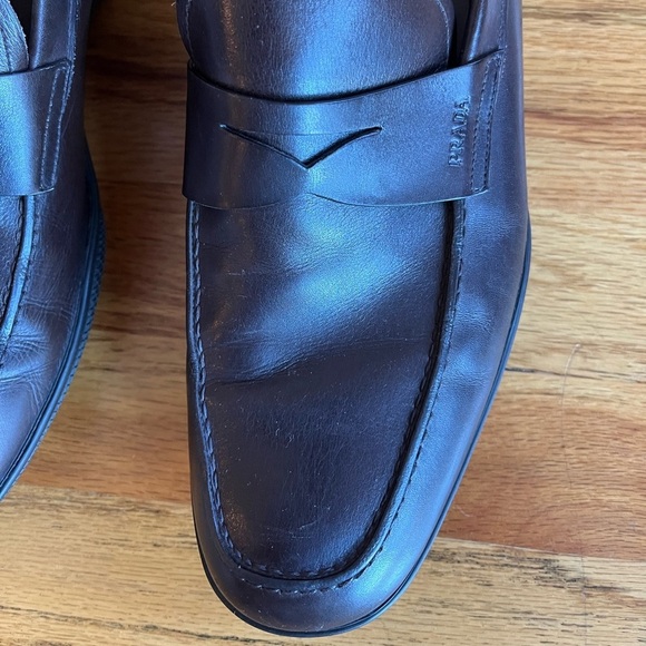 PRADA Brown Leather Driving Loafers Embossed Logo 9.5 - Picture 2 of 7